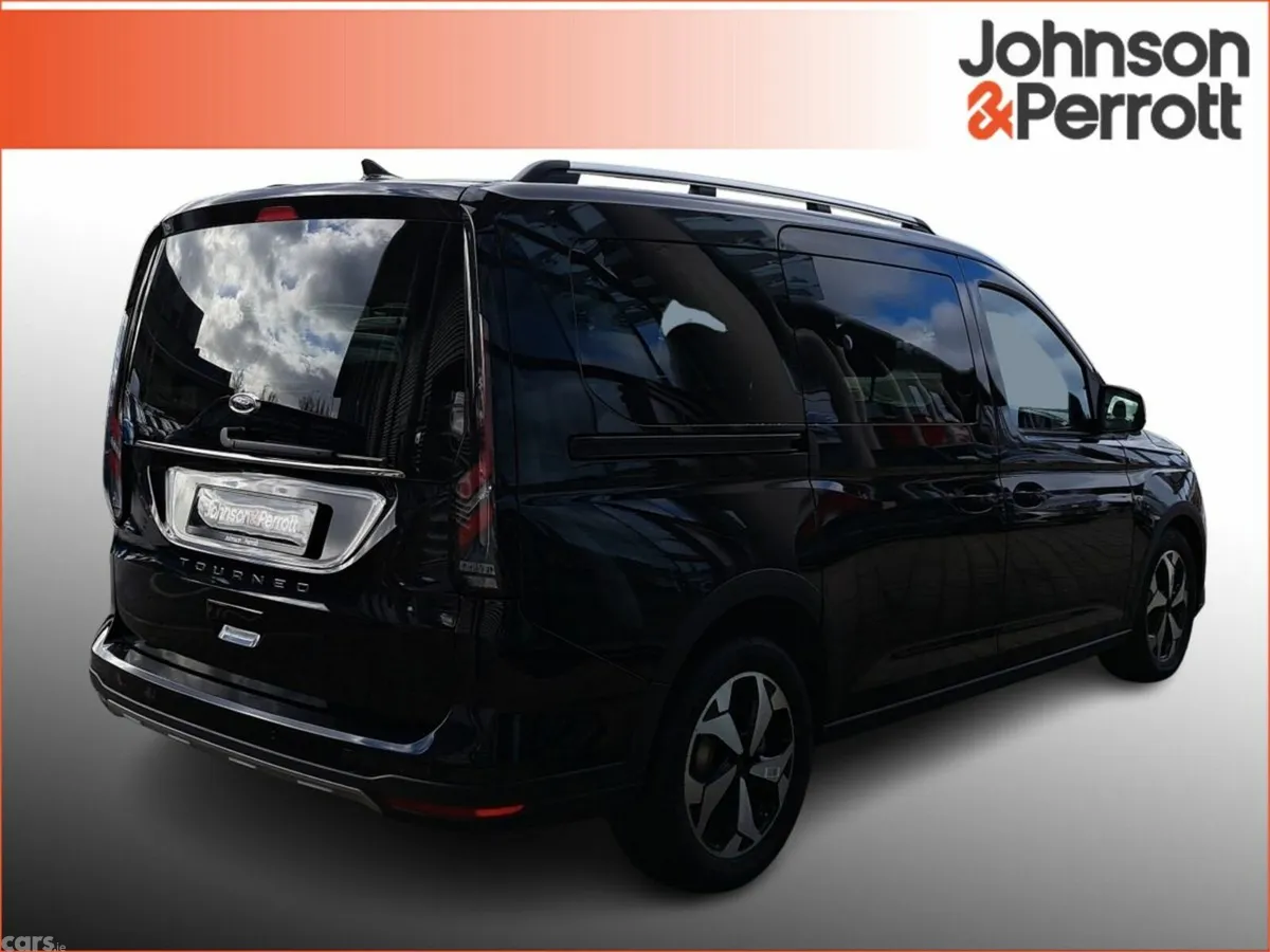 Ford Tourneo Connect MPV, Petrol Plug-in Hybrid, 2027, 