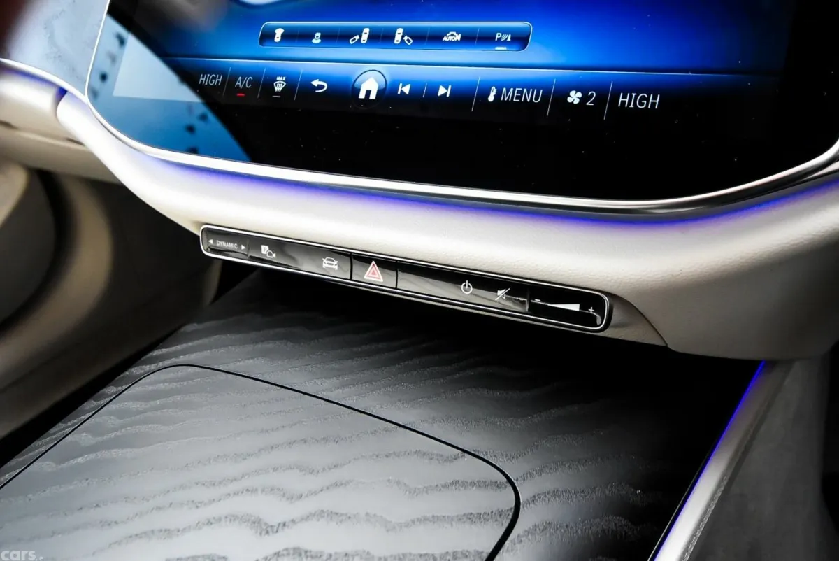 Mercedes-Benz E-Class Saloon, Diesel Hybrid, 2024, Blue