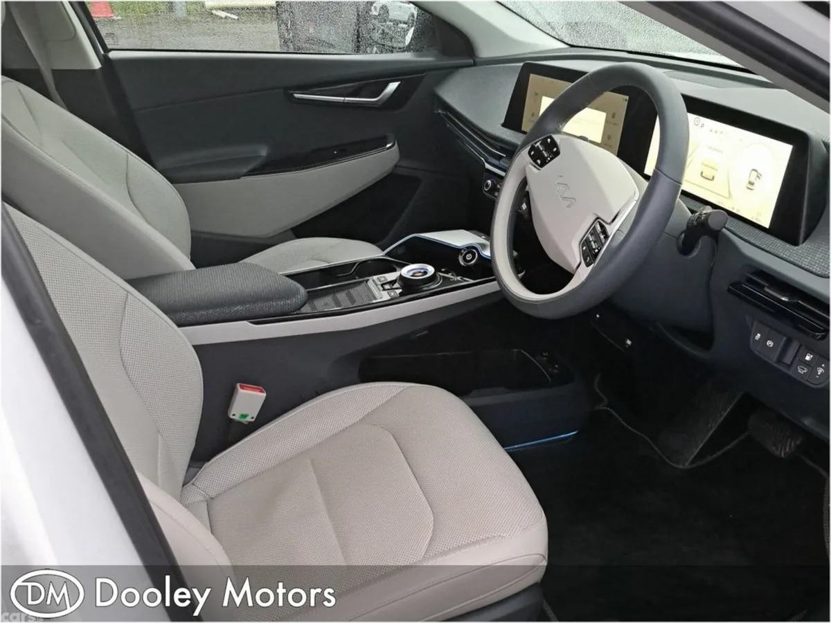 Kia EV6 MPV, Electric, 2025, White