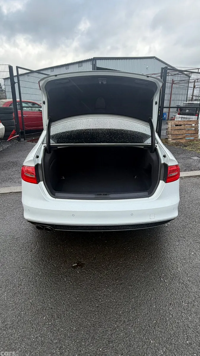 Audi A4 Saloon, Petrol, 2014, White