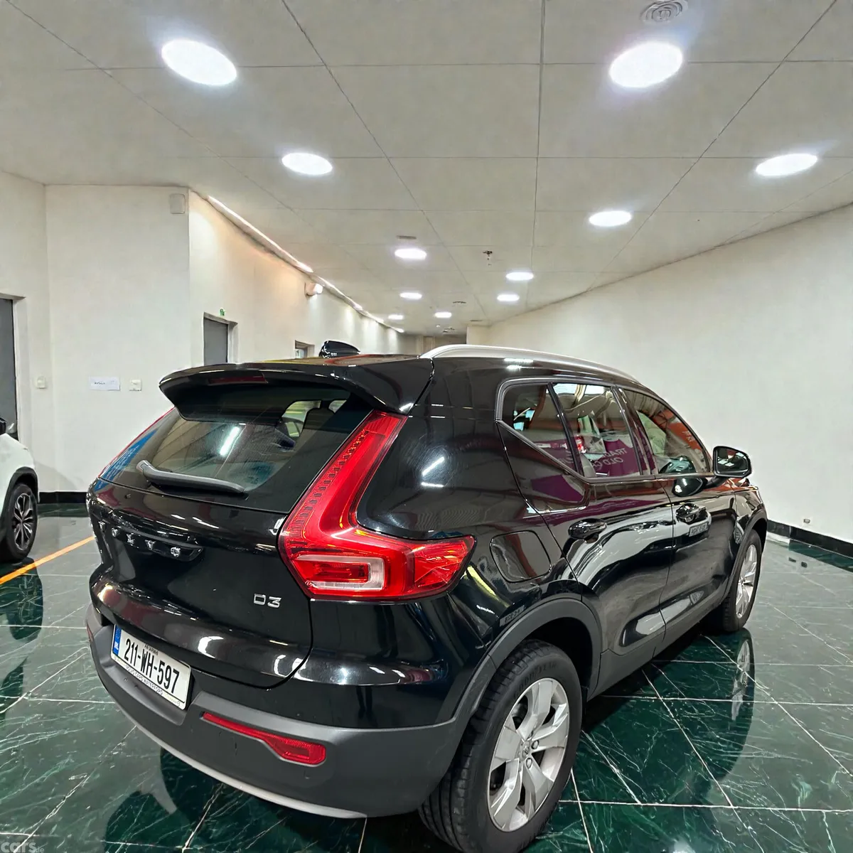 Volvo XC40 Estate/Jeep, Diesel, 2021, Black