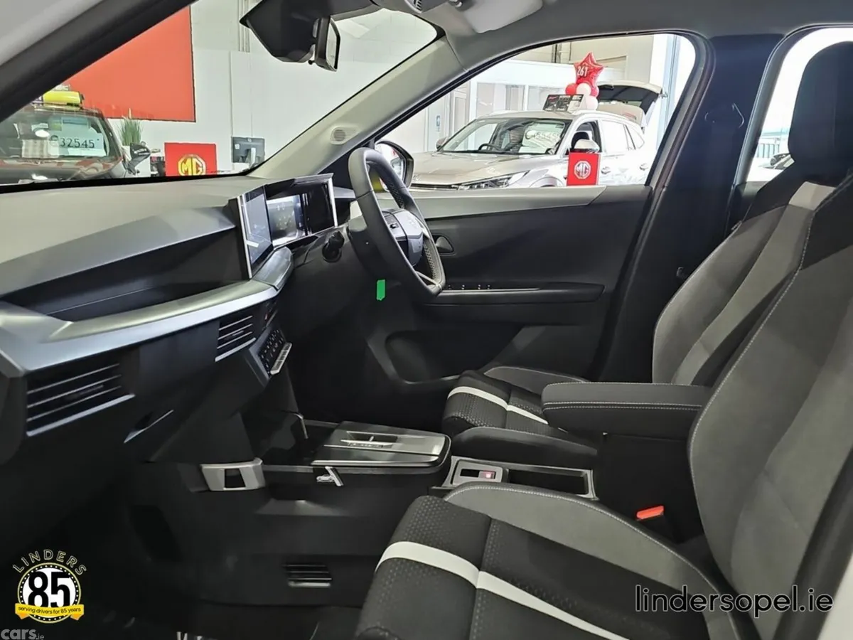 Opel Frontera SUV, Petrol Hybrid, 2027, White