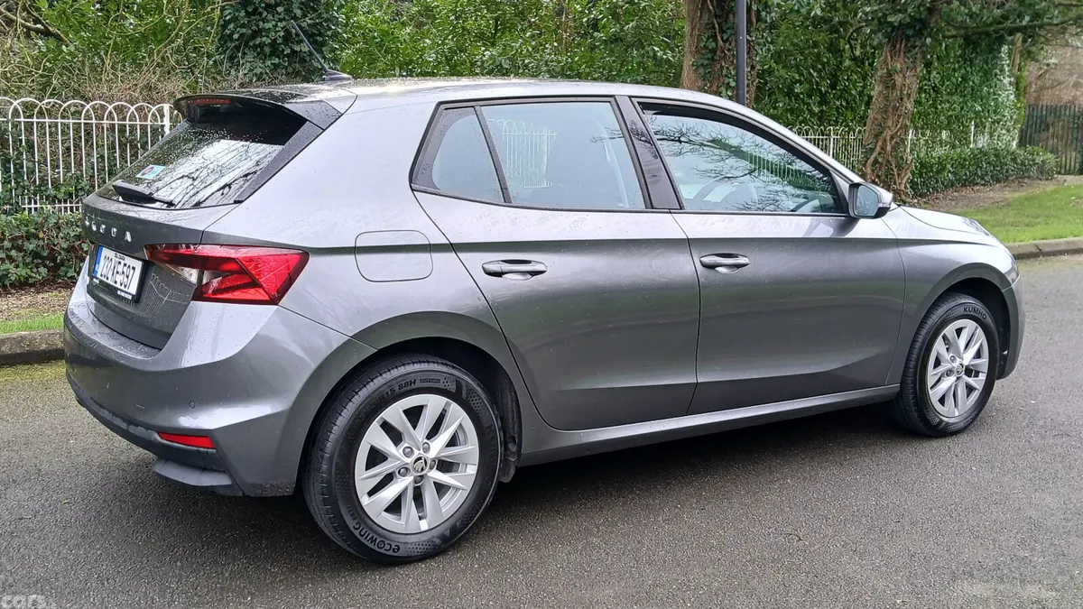 Skoda Fabia Hatchback, Petrol, 2023, Grey