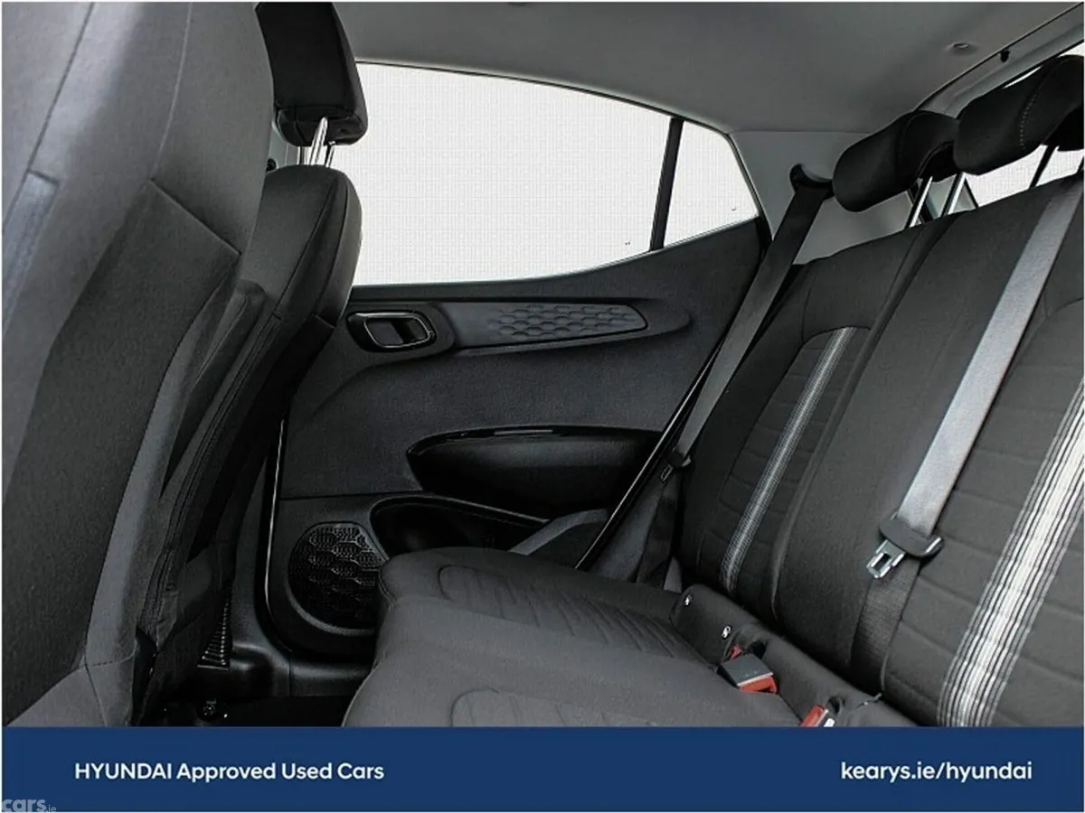 Hyundai i10 Hatchback, Petrol, 2026, White