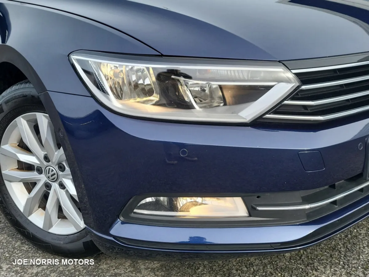 Volkswagen Passat Saloon, Diesel, 2017, Blue