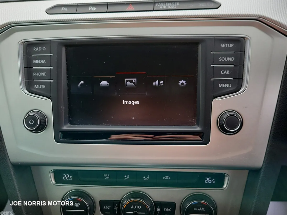 Volkswagen Passat Saloon, Diesel, 2017, Blue