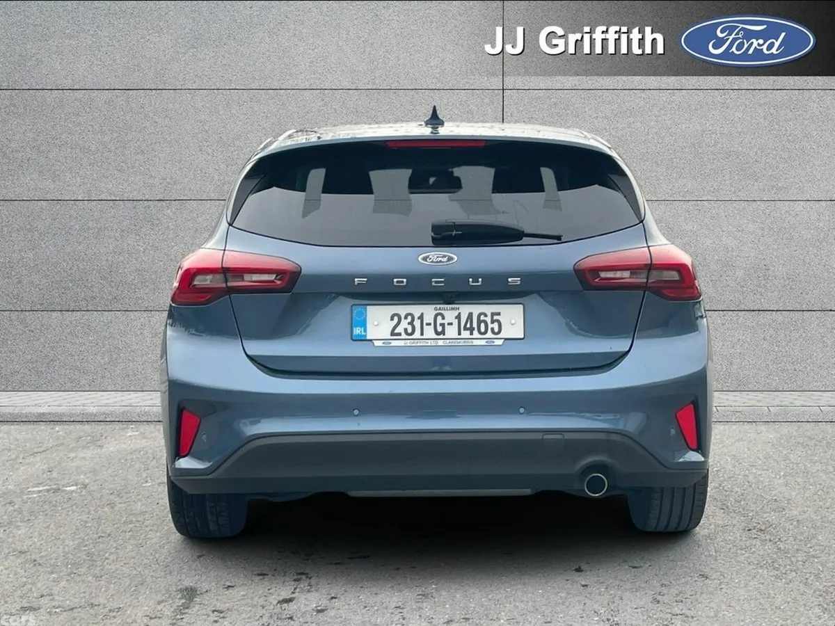 Ford Focus Hatchback, Petrol, 2023, Blue