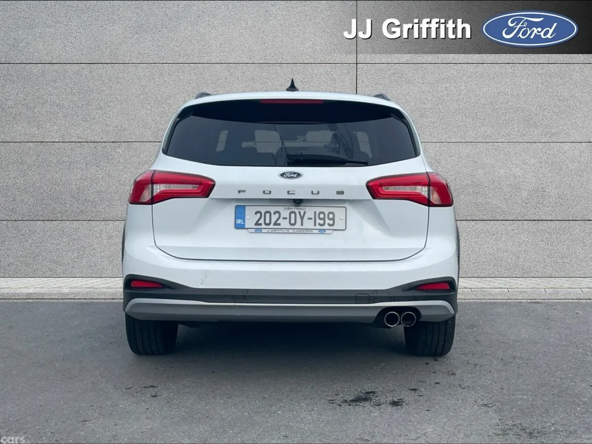 Ford Focus Estate, Petrol, 2020, White