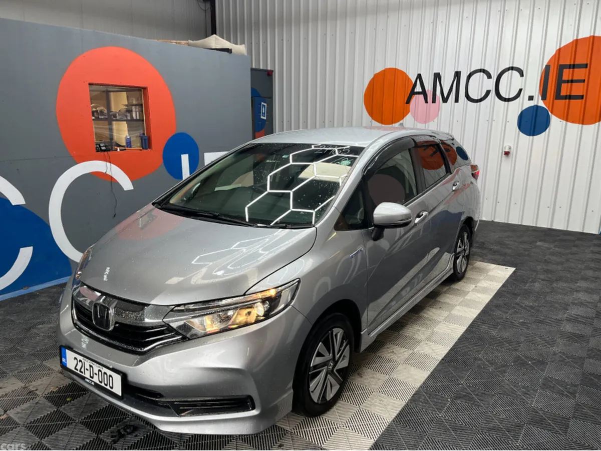 Honda Shuttle MPV, Petrol Hybrid, 2022, Silver