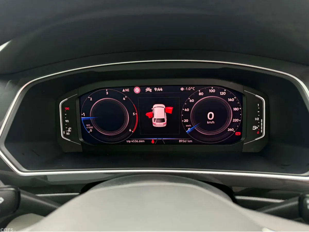 Volkswagen Tiguan SUV, Diesel, 2023, Black