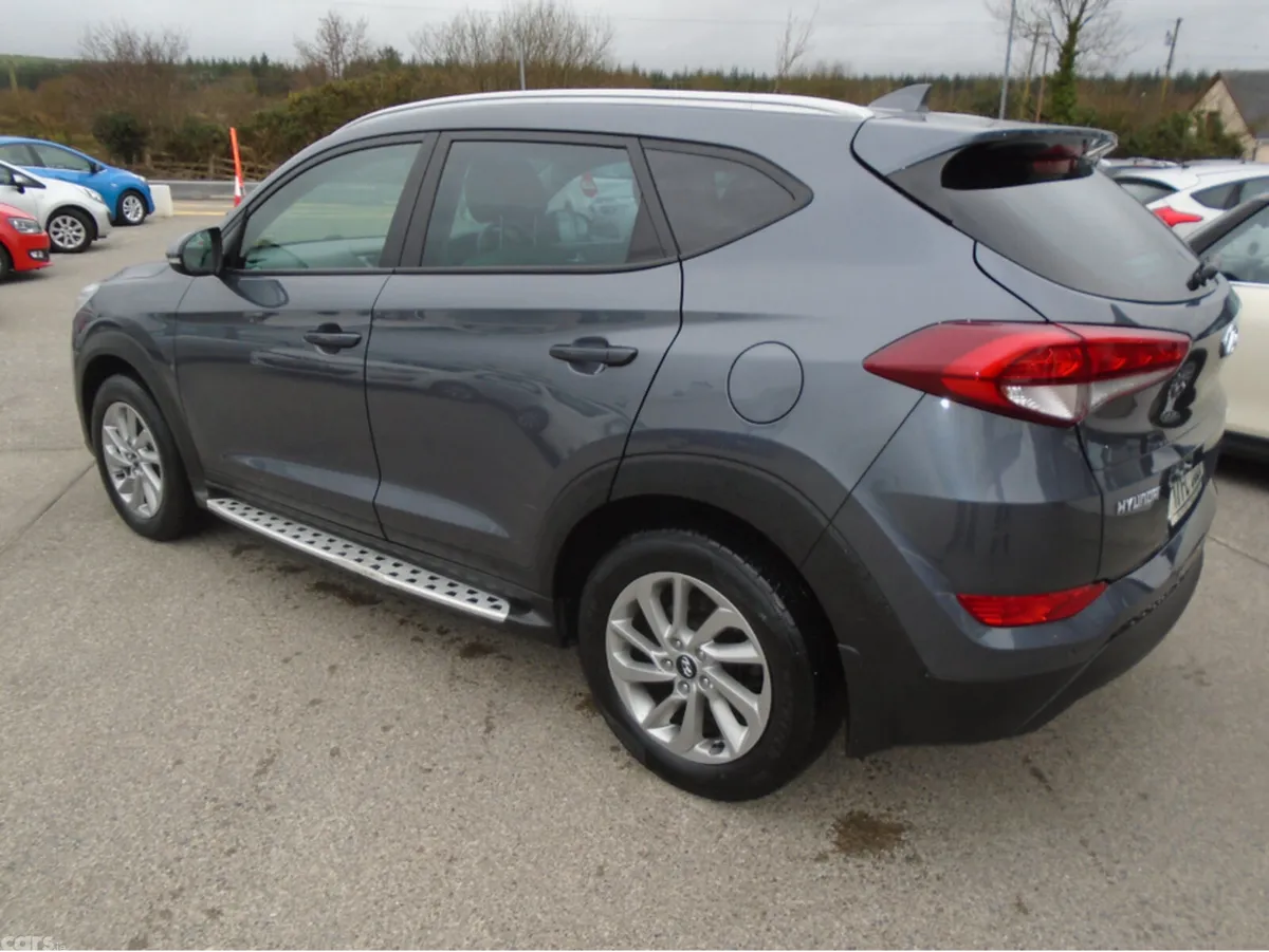 Hyundai Tucson MPV, Diesel, 2017, Grey