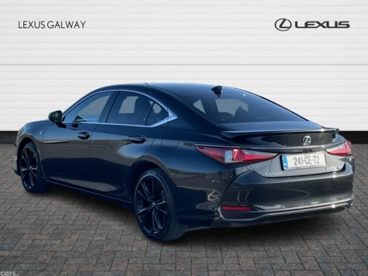 Lexus ES Saloon, Petrol Hybrid, 2024, Black