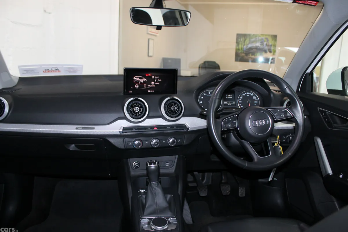 Audi Q2 SUV, Petrol, 2021, White