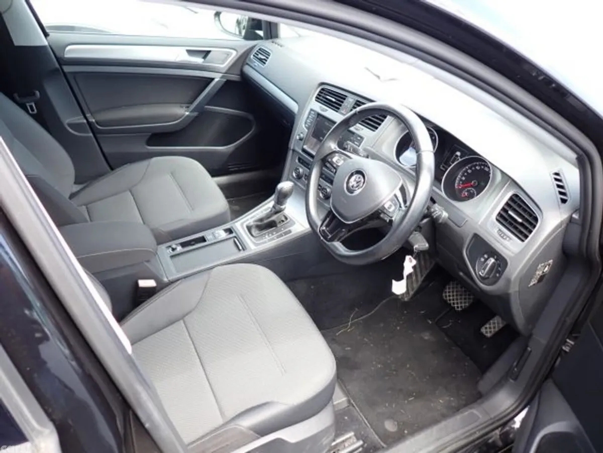Volkswagen Golf Hatchback, Petrol, 2015, Black