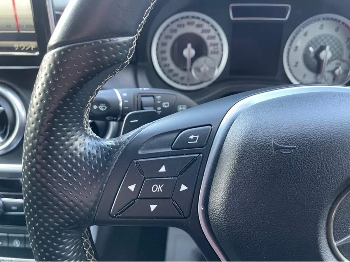 Mercedes-Benz A-Class Hatchback, Petrol, 2015, Silver