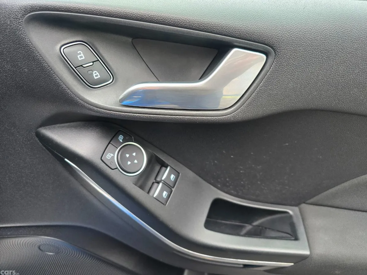 Ford Fiesta Hatchback, Petrol, 2019, Blue