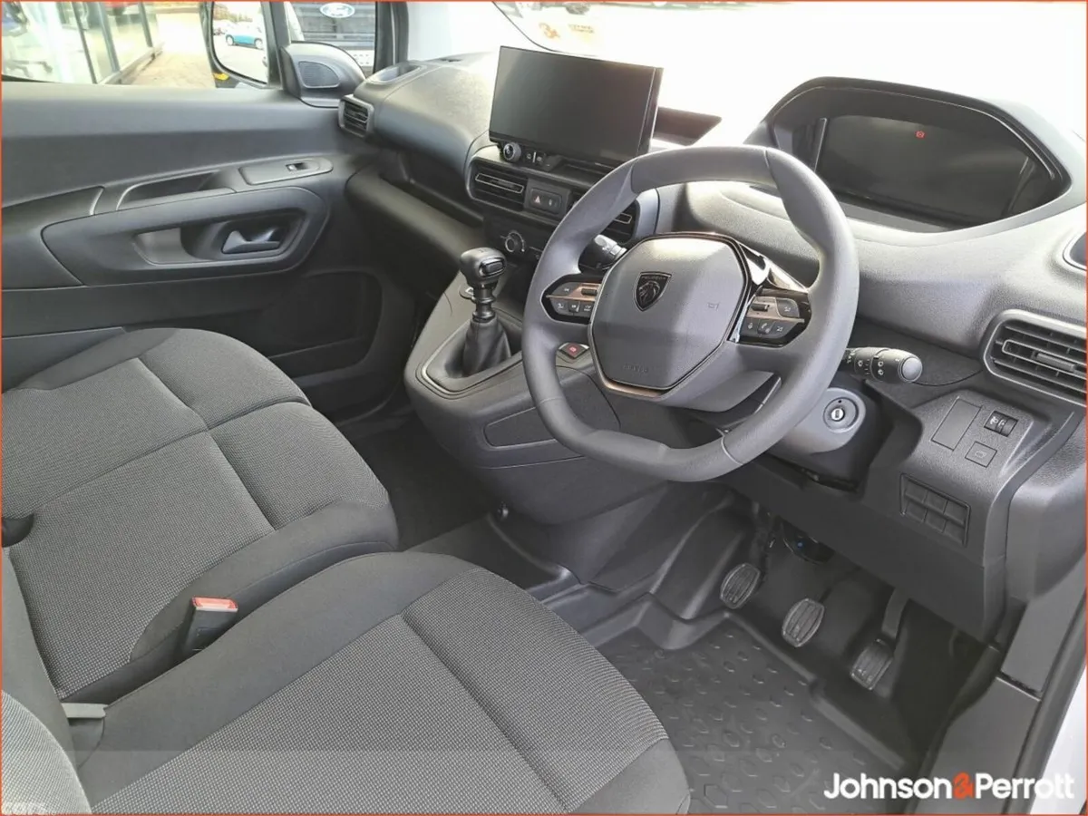 Peugeot Partner MPV, Diesel, 2026, Blue