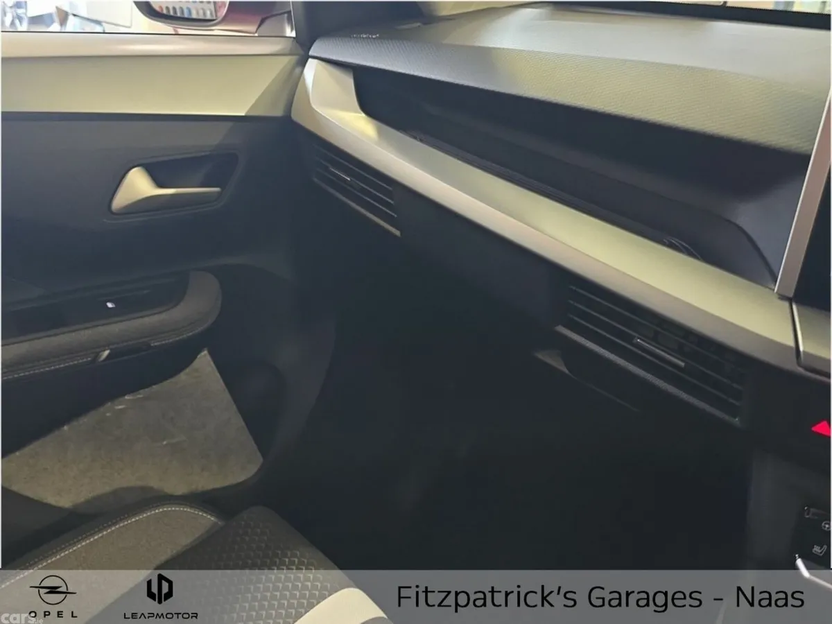 Opel Frontera SUV, Petrol Hybrid, 2026, Orange
