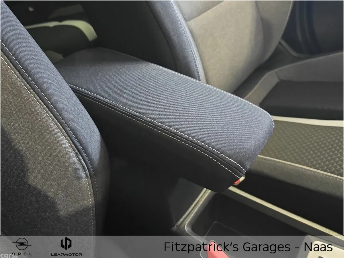 Opel Frontera SUV, Petrol Hybrid, 2026, Orange