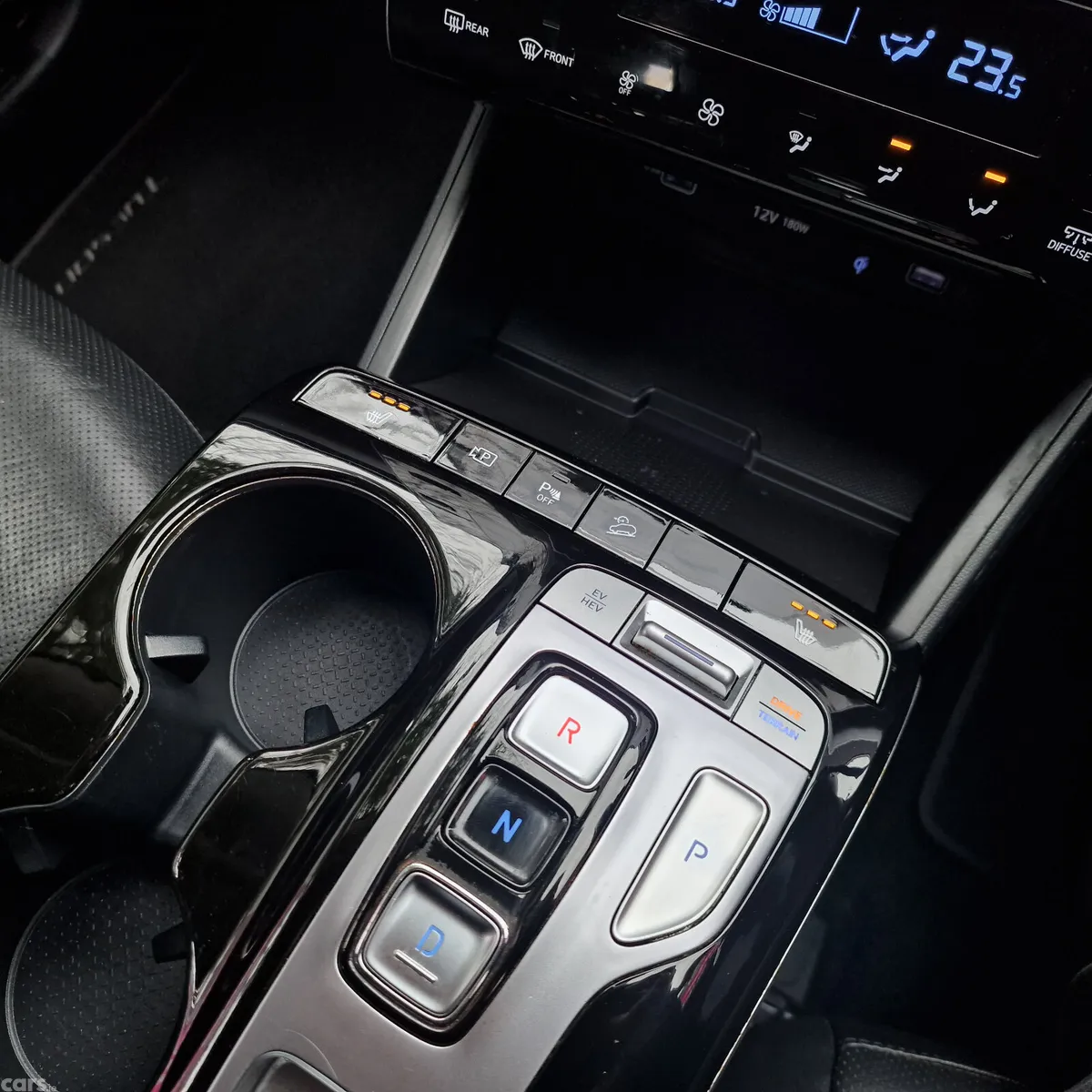 Hyundai Tucson SUV, Petrol Plug-in Hybrid, 2023, Brown