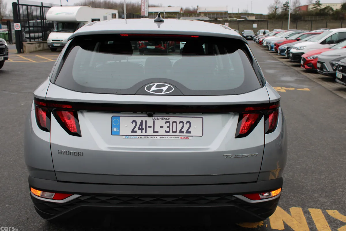 Hyundai Tucson SUV, Diesel, 2024, Grey