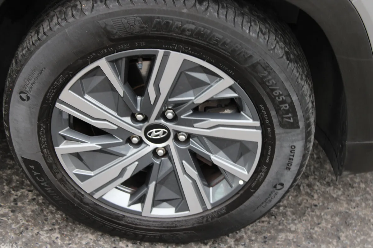 Hyundai Tucson SUV, Diesel, 2024, Grey