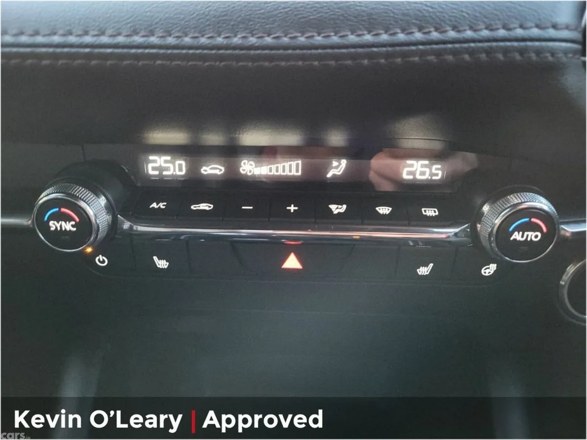Mazda Mazda3 Hatchback, Petrol, 2024, Grey