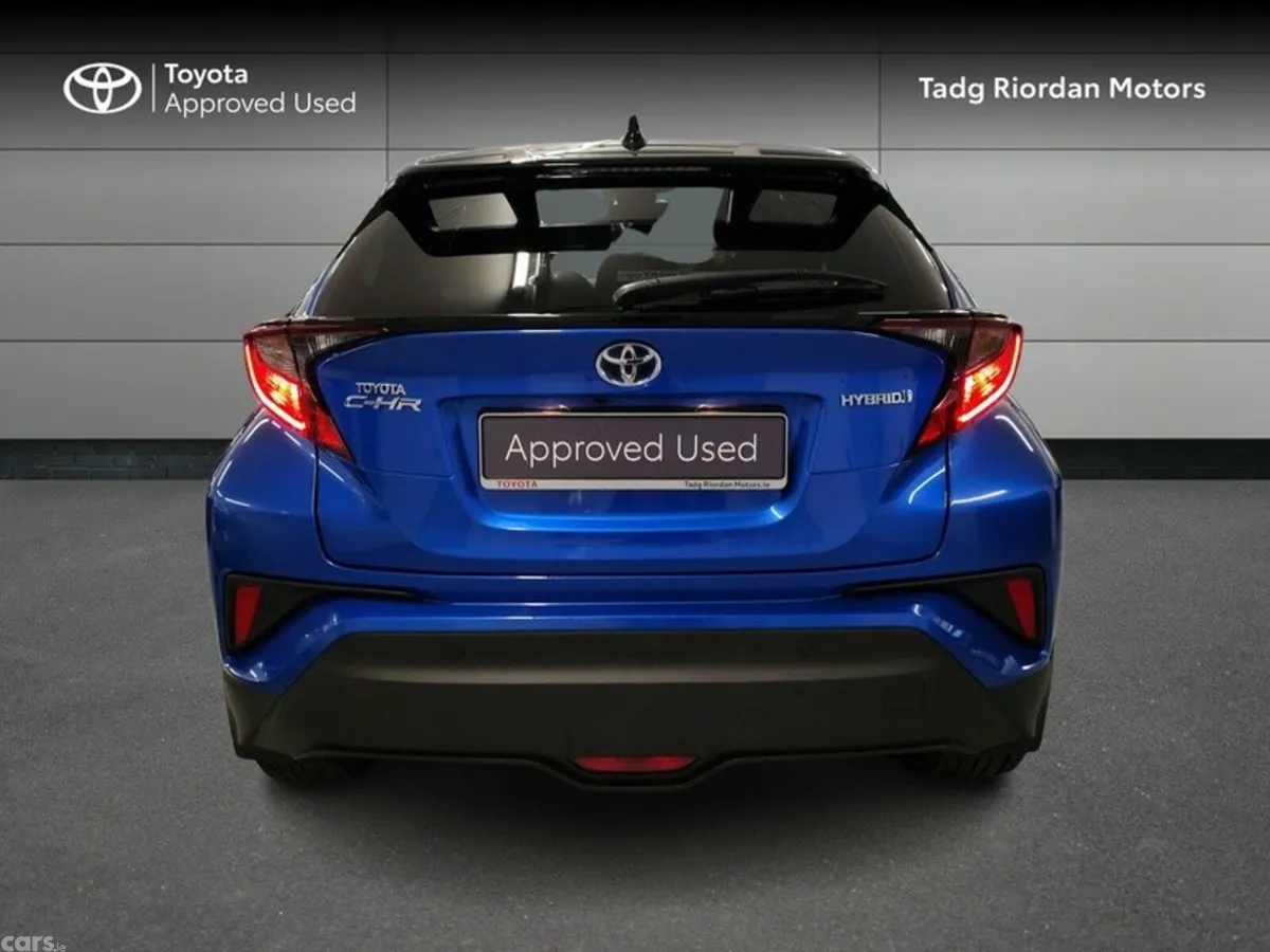 Toyota C-HR SUV, Petrol Hybrid, 2022, Blue