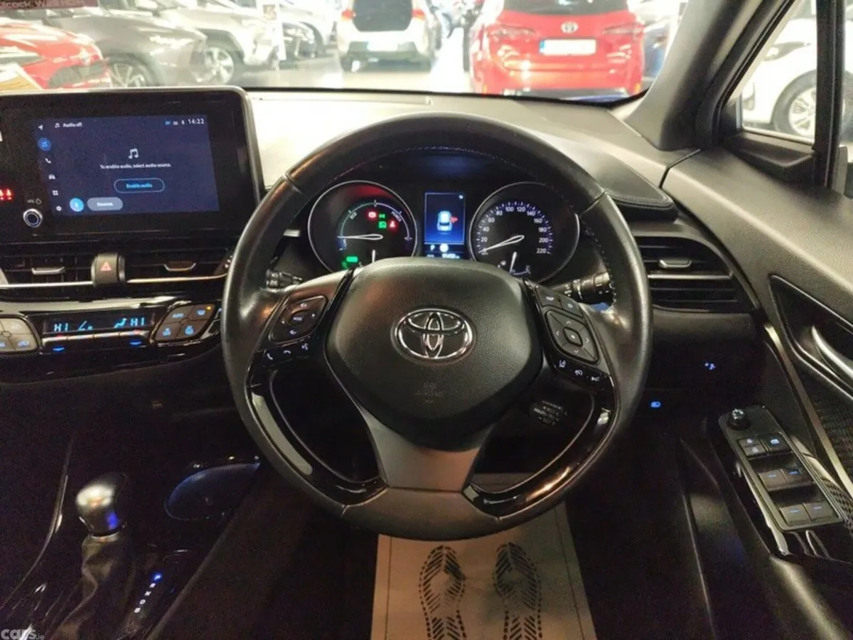 Toyota C-HR SUV, Petrol Hybrid, 2022, Blue
