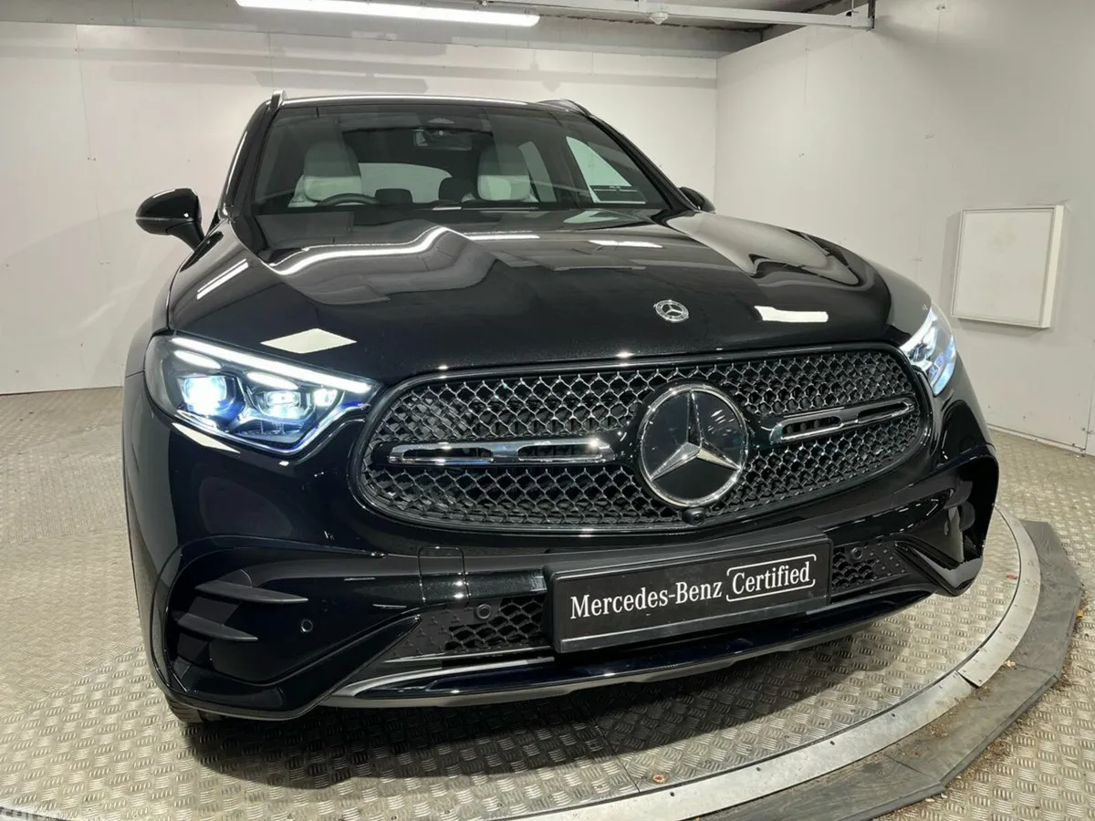 Mercedes-Benz GLC SUV, Petrol Plug-in Hybrid, 2026, Black