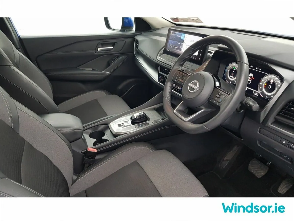 Nissan Qashqai MPV, Petrol Hybrid, 2025, Blue