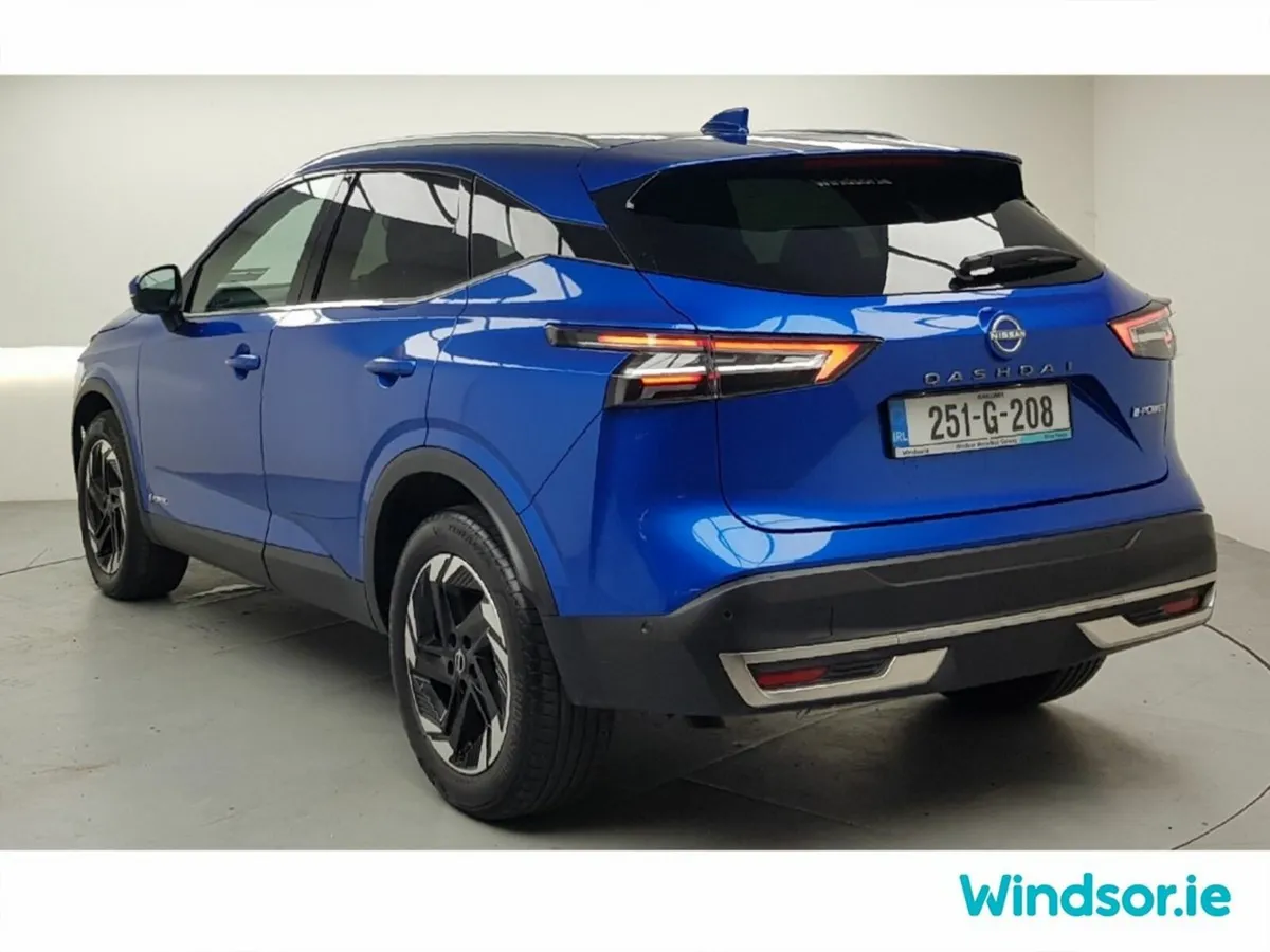 Nissan Qashqai MPV, Petrol Hybrid, 2025, Blue
