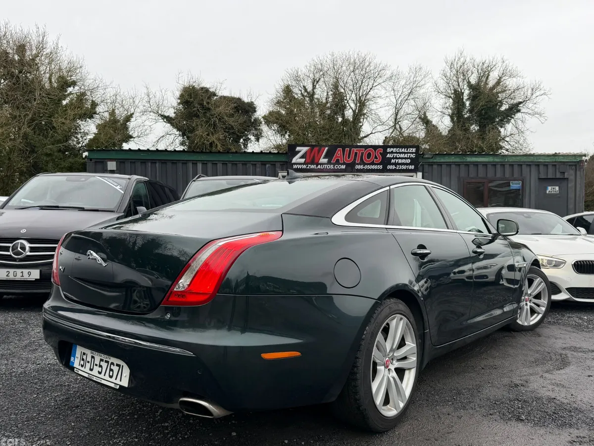 Jaguar XJ Saloon, Diesel, 2015, Green