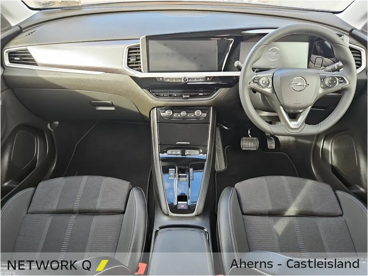 Opel Grandland X SUV, Diesel, 2024, Grey