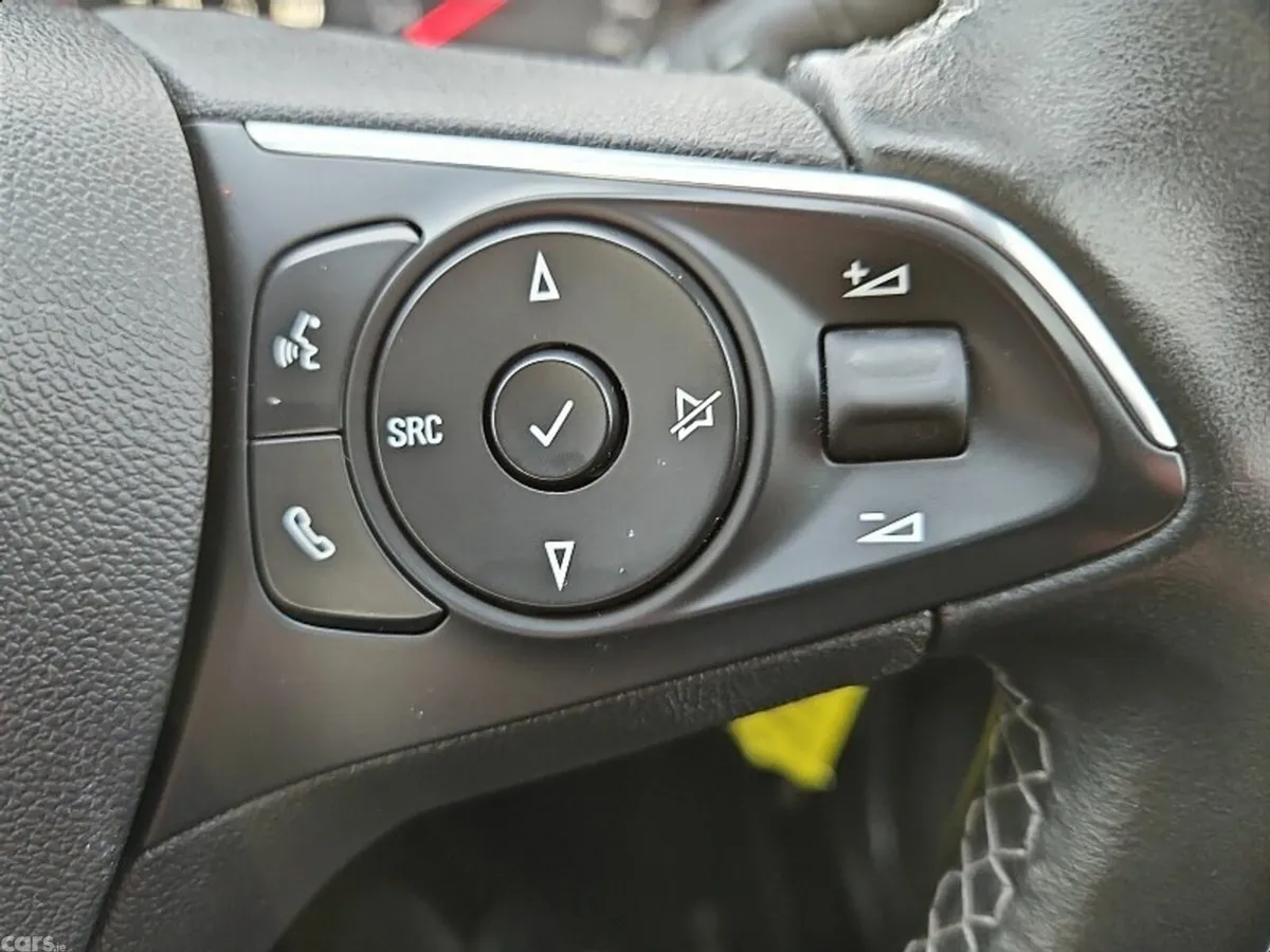 Opel Grandland X SUV, Diesel, 2021, White