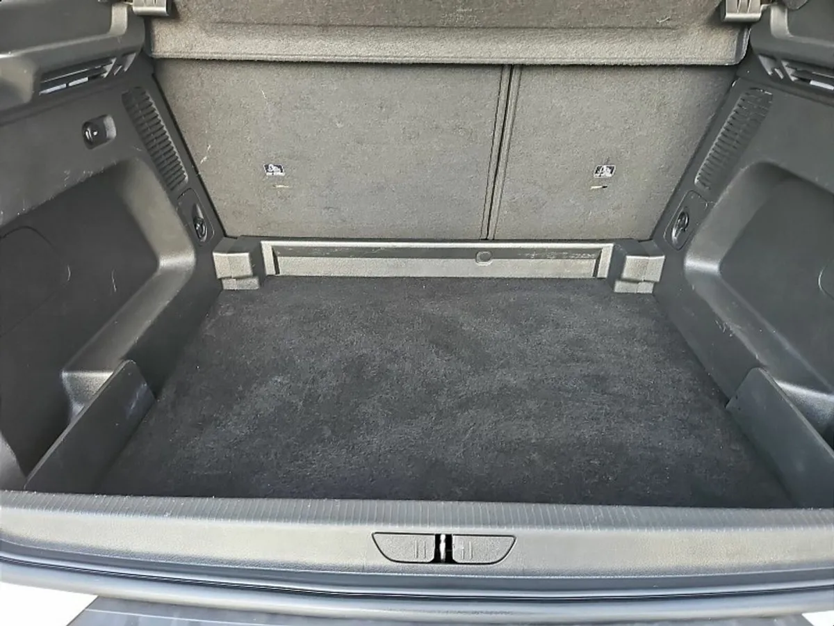 Opel Grandland X SUV, Diesel, 2021, White