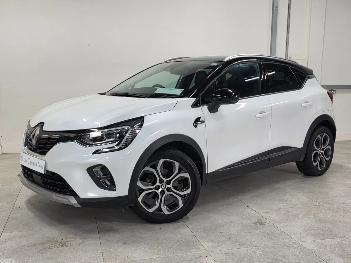 Renault Captur SUV, Petrol Plug-in Hybrid, 2023, White