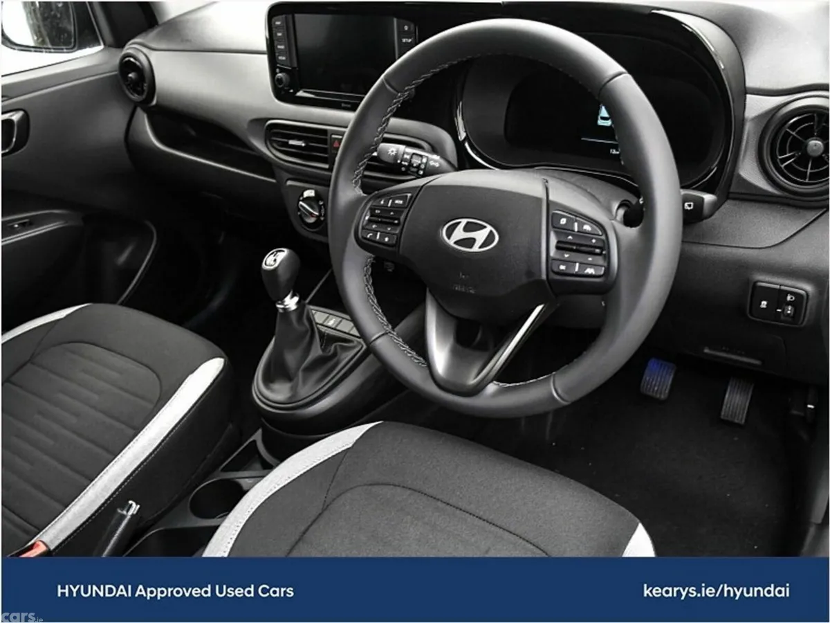 Hyundai i10 Hatchback, Petrol, 2026, White