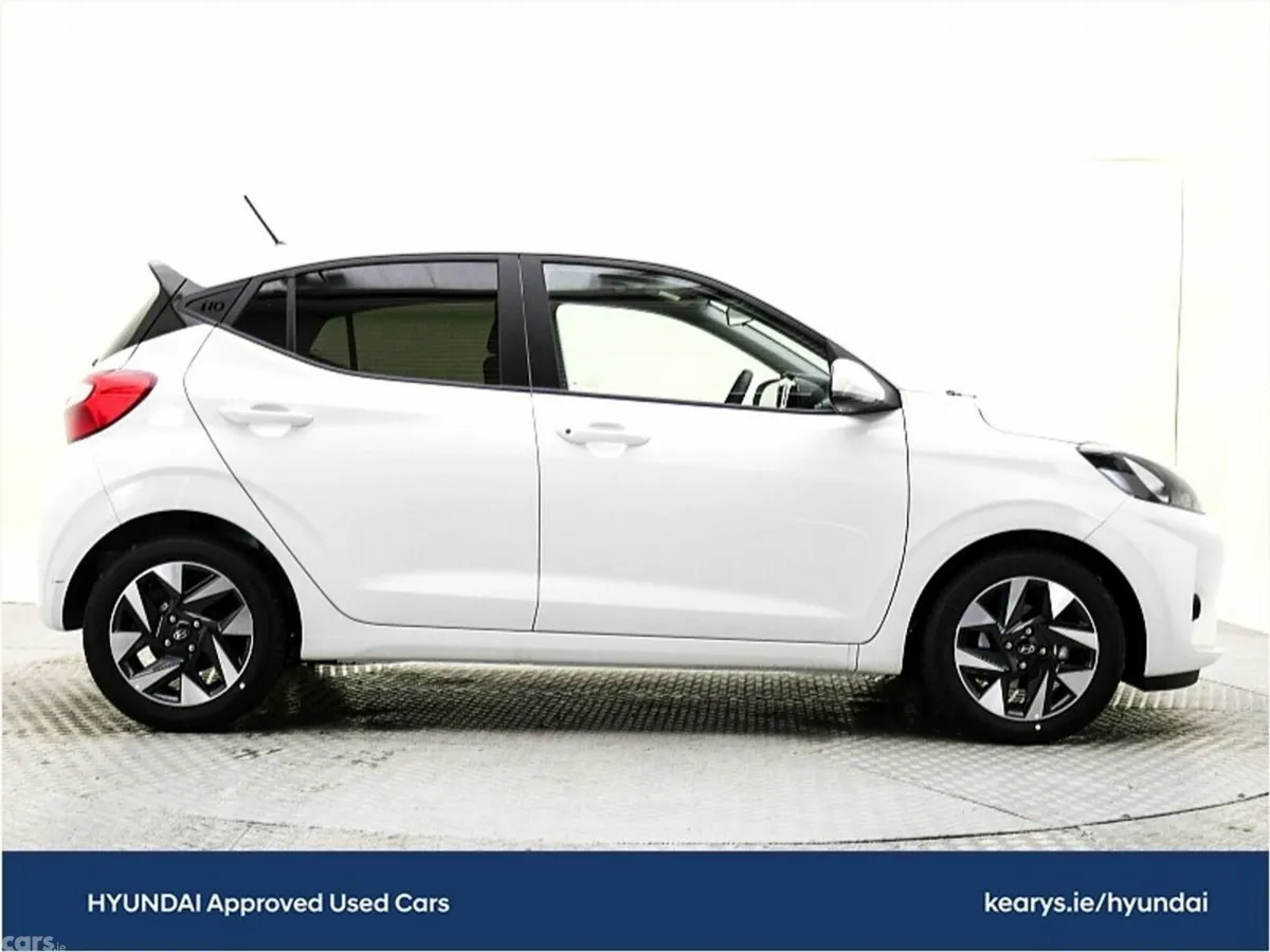 Hyundai i10 Hatchback, Petrol, 2026, White