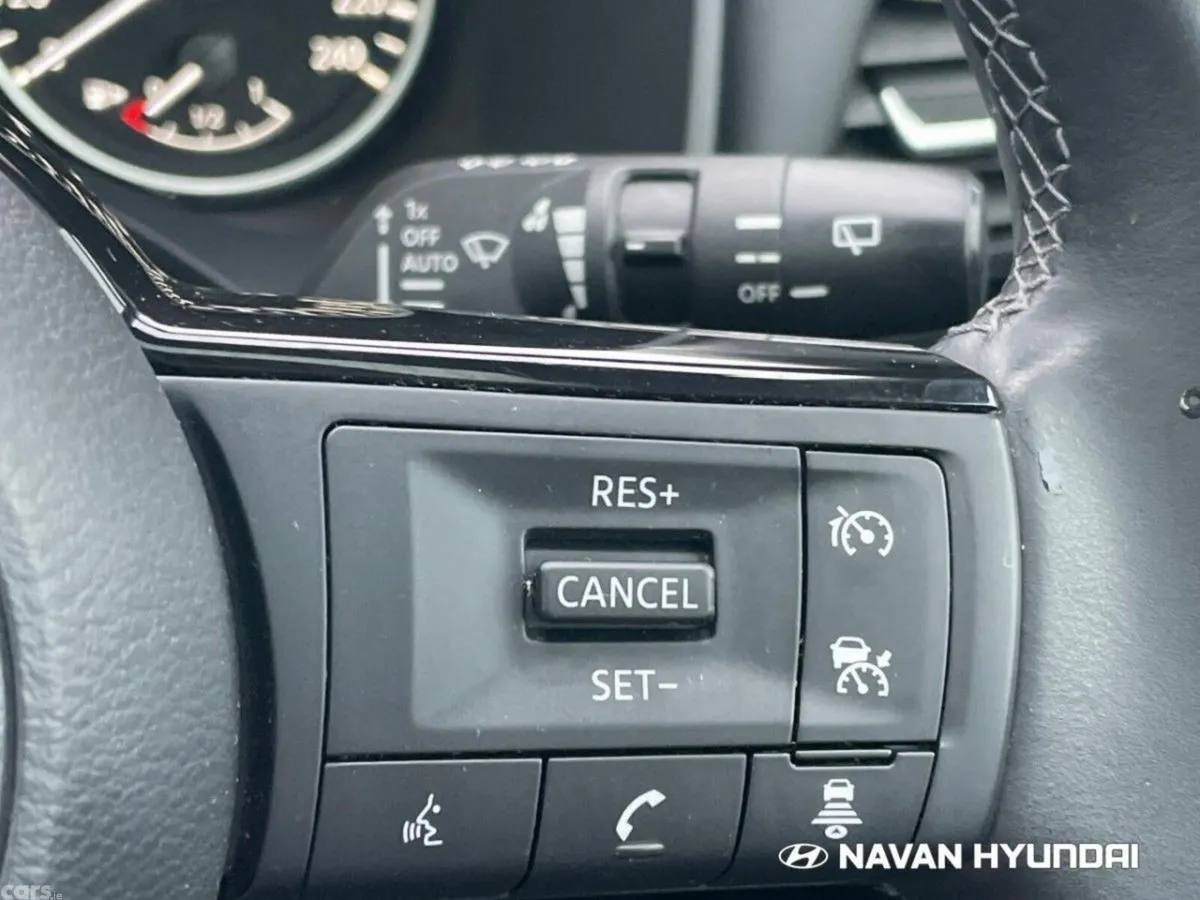 Nissan Qashqai MPV, Petrol Hybrid, 2024, Blue