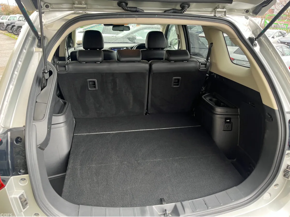 Mitsubishi Outlander SUV, Petrol Plug-in Hybrid, 2020, Grey