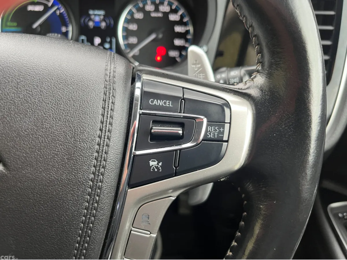 Mitsubishi Outlander SUV, Petrol Plug-in Hybrid, 2020, Grey