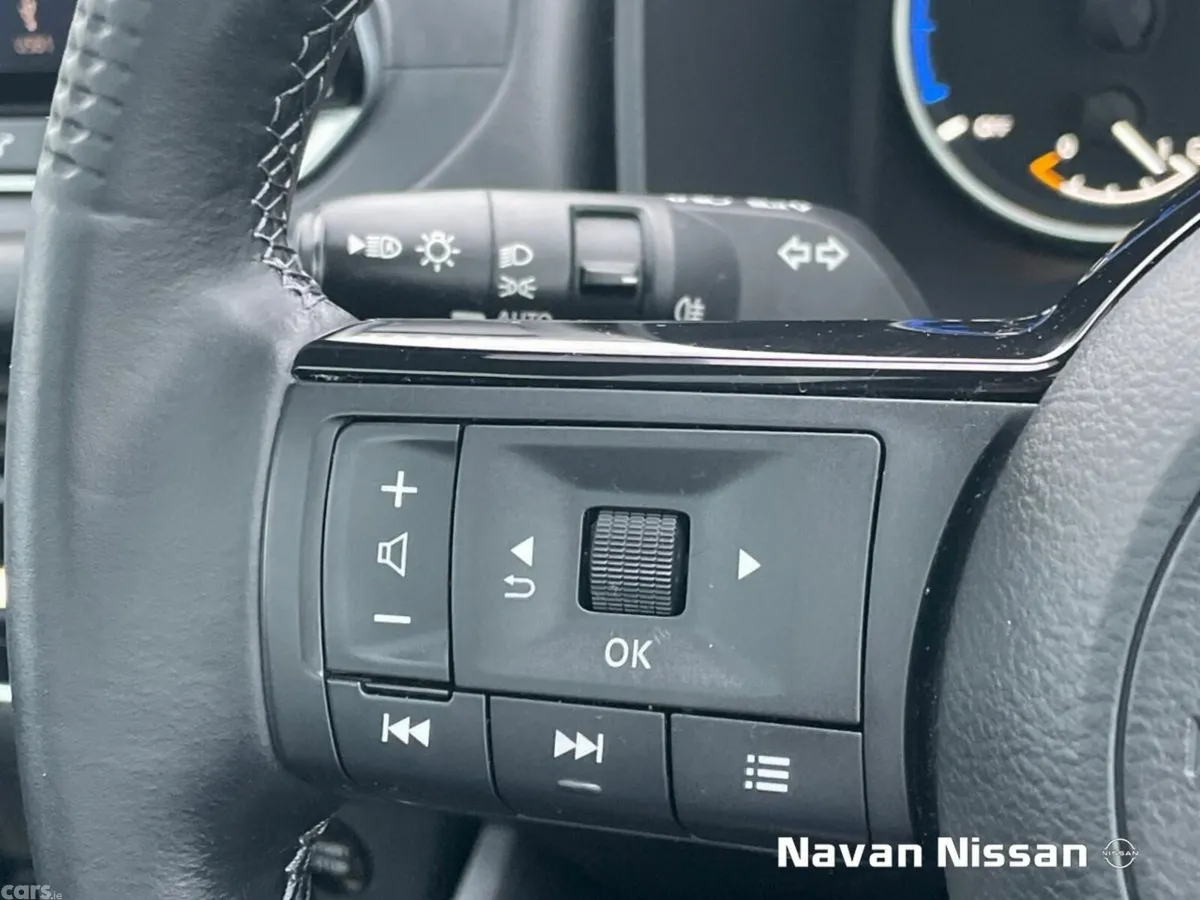 Nissan Qashqai MPV, Petrol Hybrid, 2024, Blue