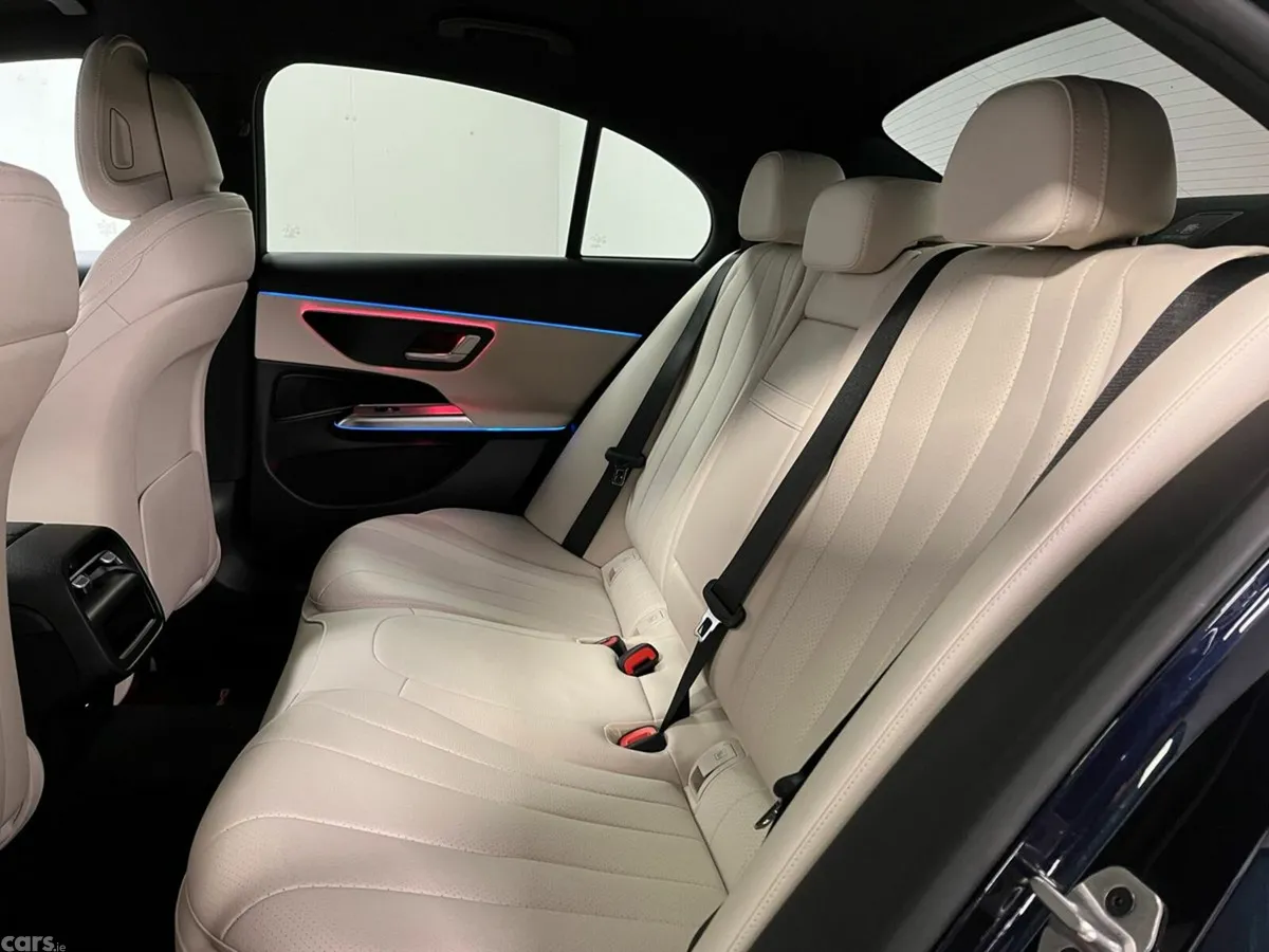Mercedes-Benz E-Class Saloon, Diesel Plug-in Hybrid, 2025, Blue