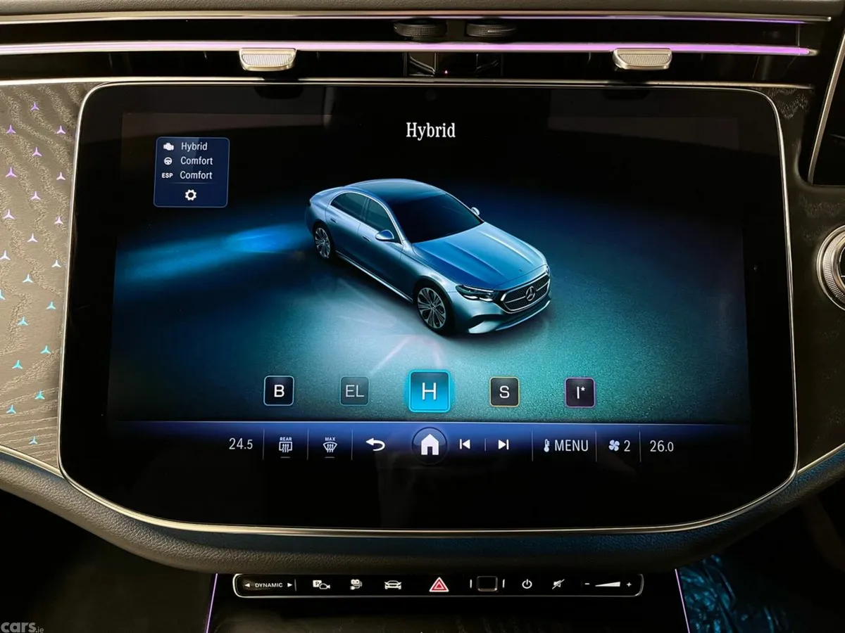 Mercedes-Benz E-Class Saloon, Diesel Plug-in Hybrid, 2025, Blue