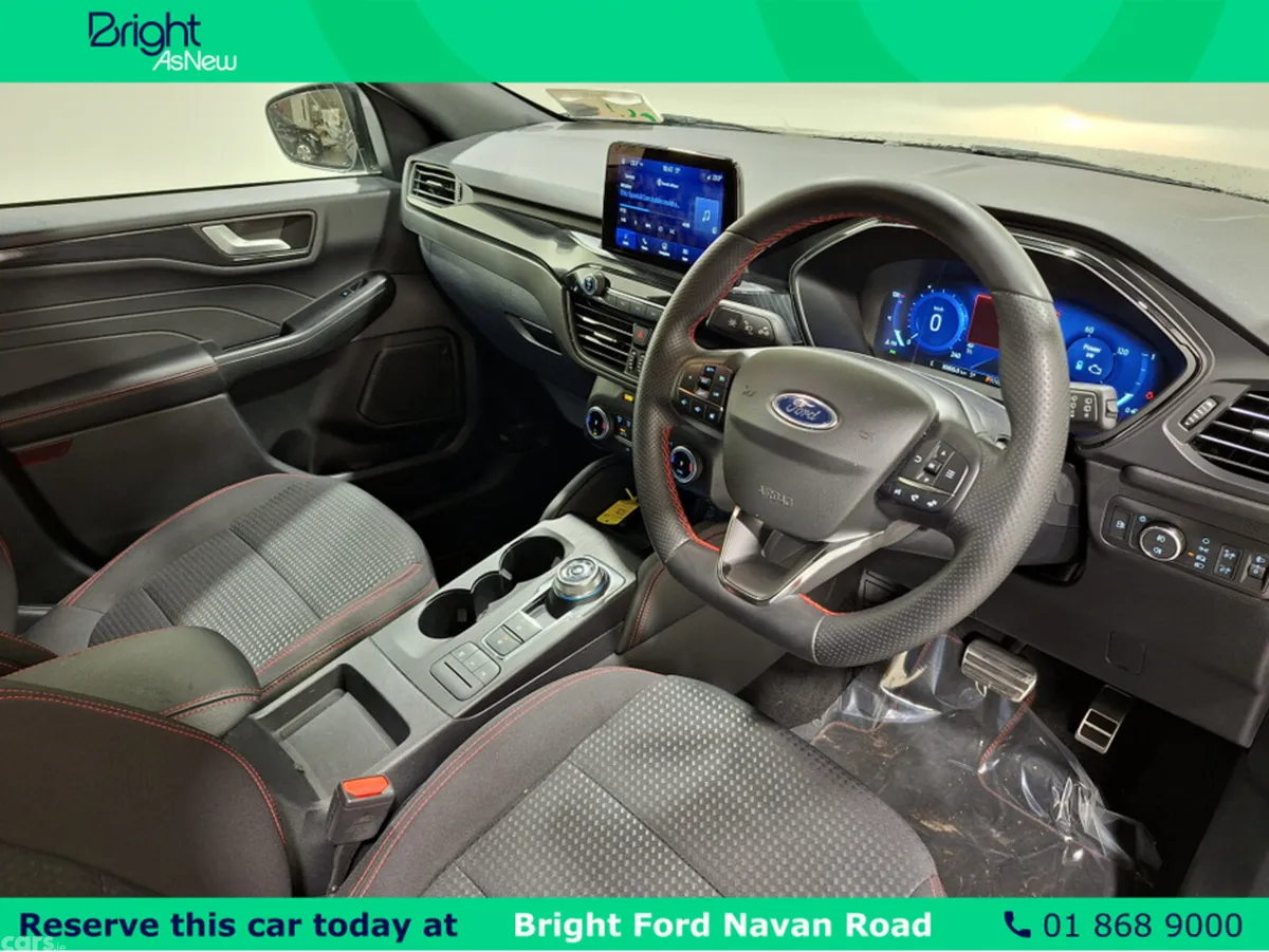 Ford Kuga MPV, Petrol Plug-in Hybrid, 2024, Black