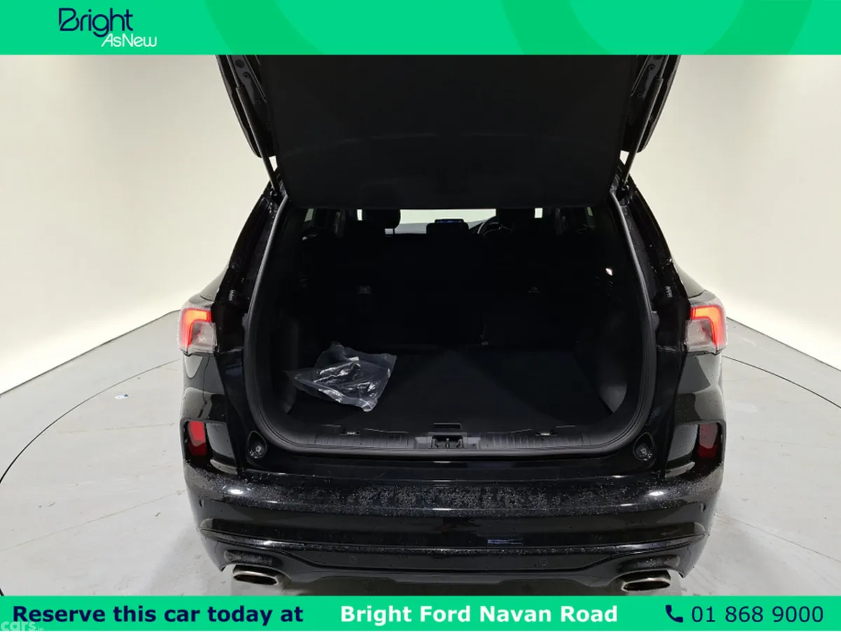 Ford Kuga MPV, Petrol Plug-in Hybrid, 2024, Black