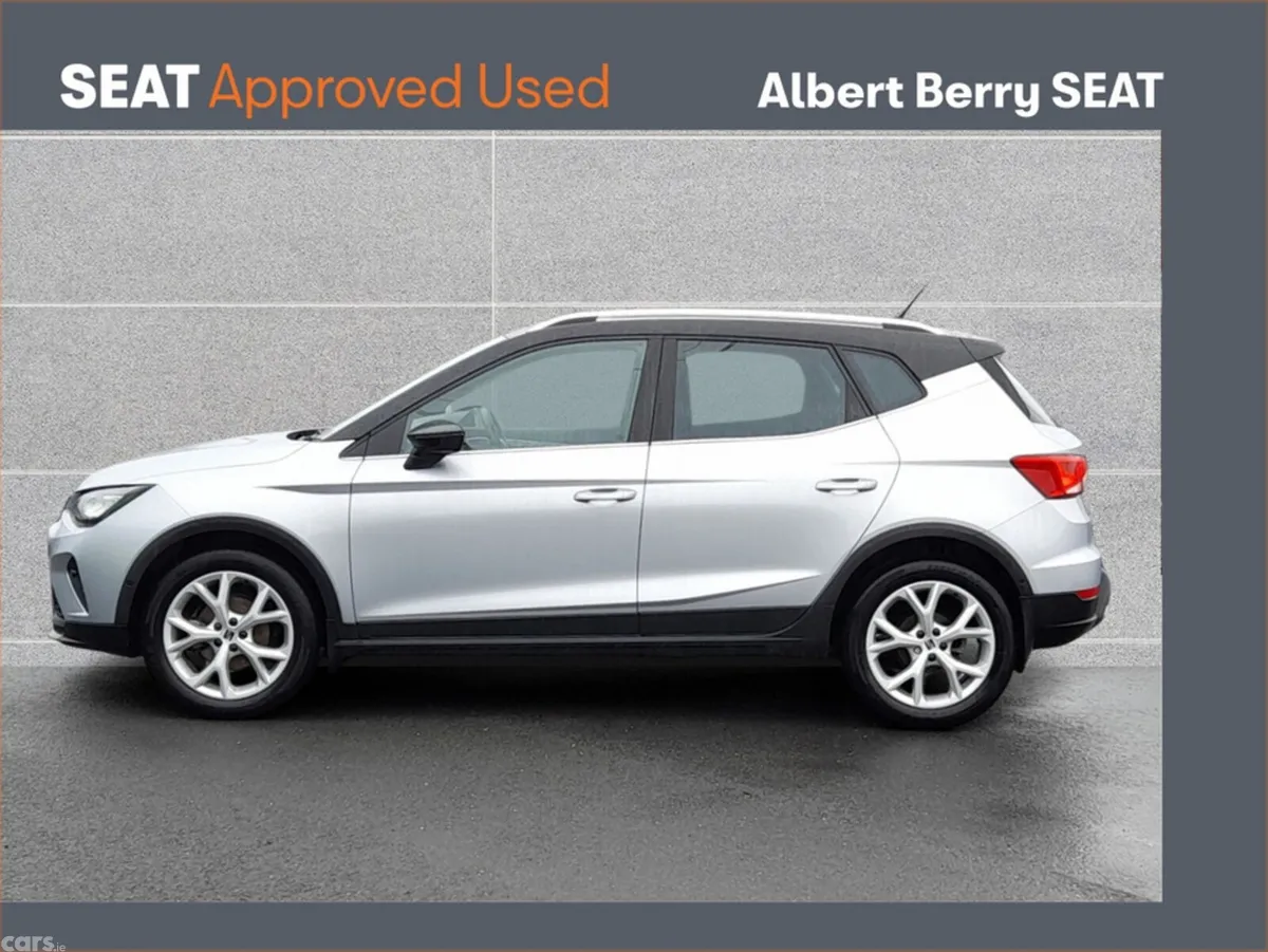 SEAT Arona Hatchback, Petrol, 2023, Grey