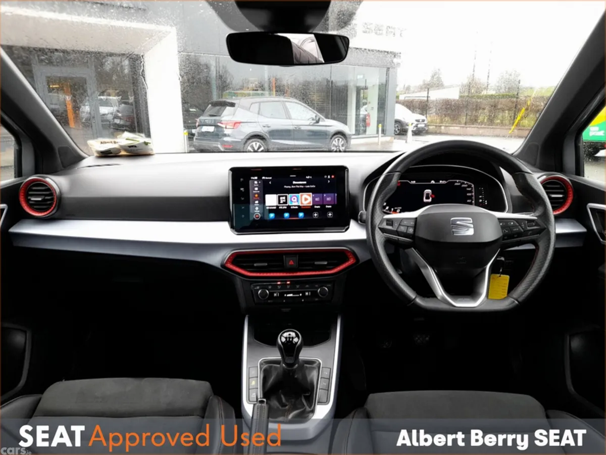 SEAT Arona Hatchback, Petrol, 2023, Grey
