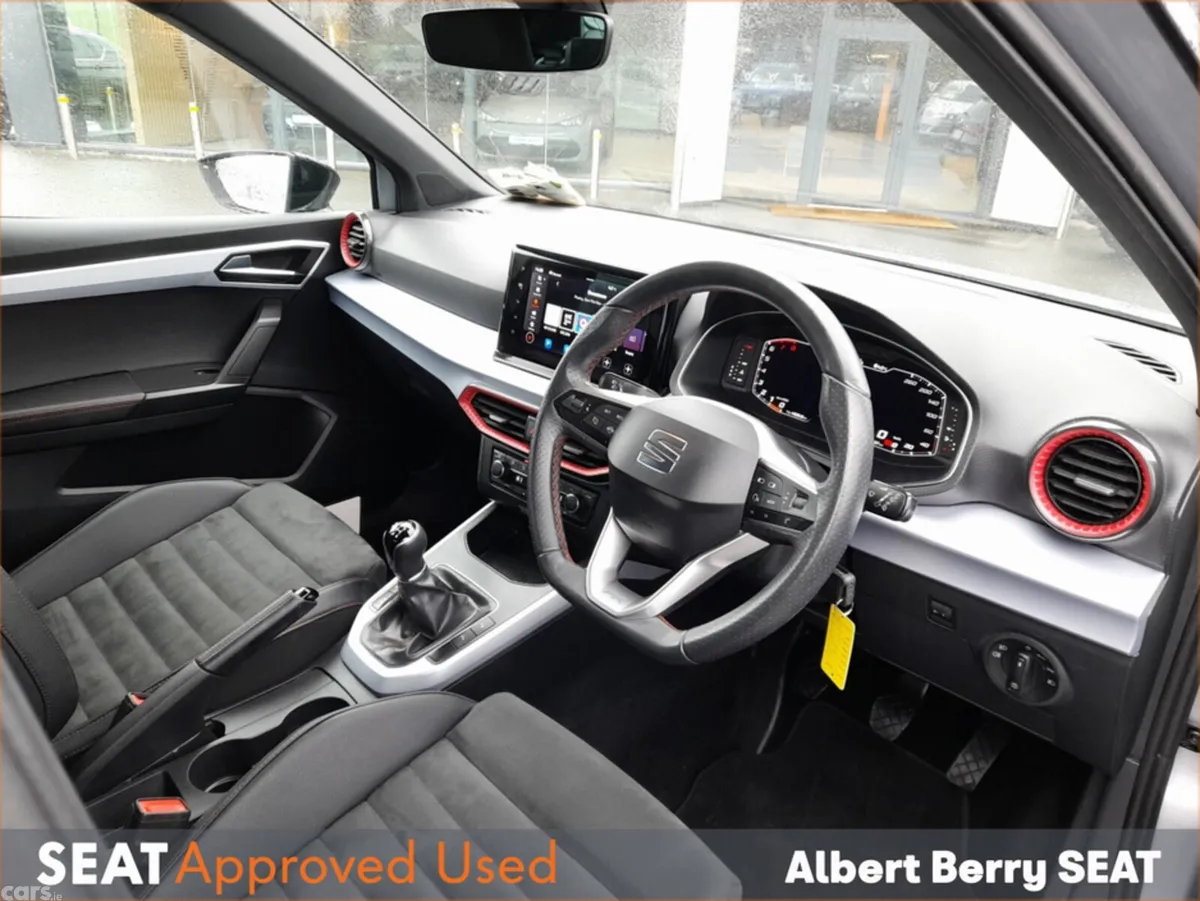 SEAT Arona Hatchback, Petrol, 2023, Grey